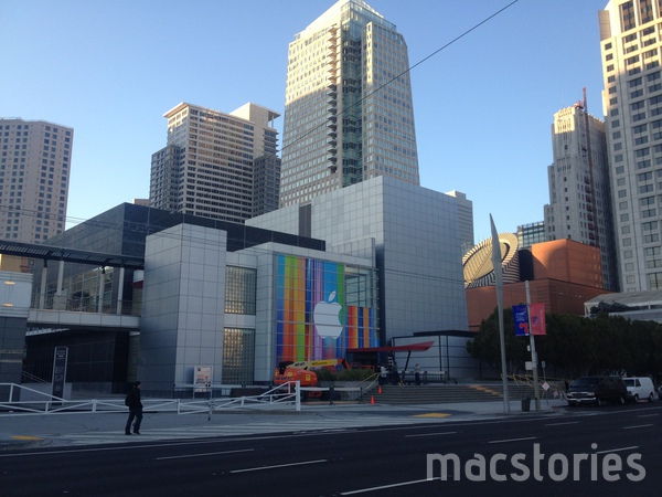 yerba_buena_centre_apple