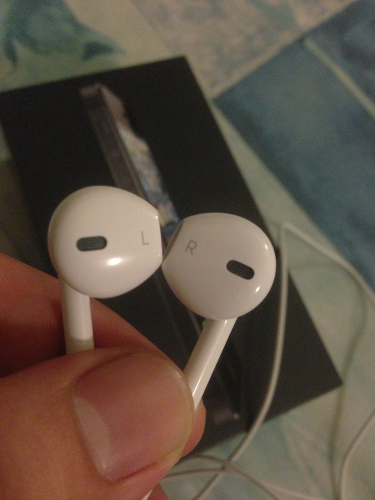 earpods_apple_first_look earpods_apple_first_look