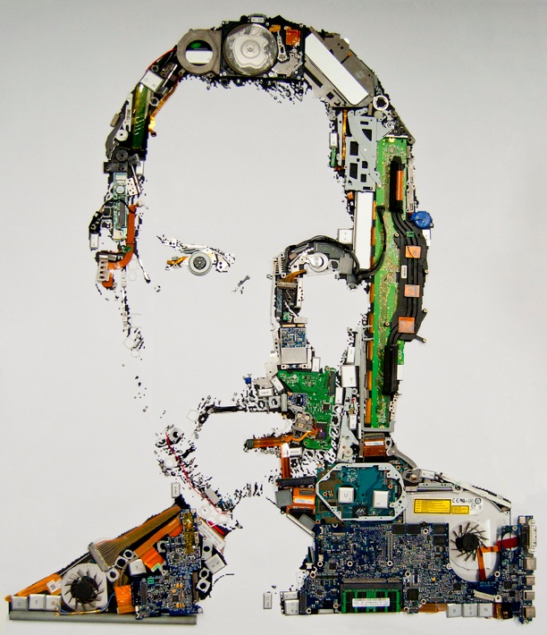 Remembering Steve Jobs (Late) Legacy the Apple Way (Video)