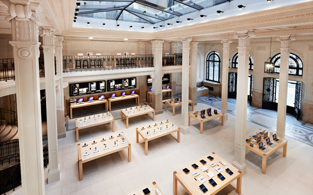 paris_opera_apple_store_robbery